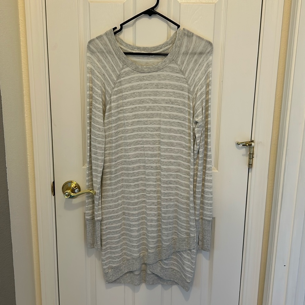 Women’s Athleta dress